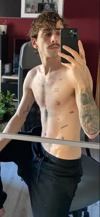 OnlyFans cuenta ro18xu header 2