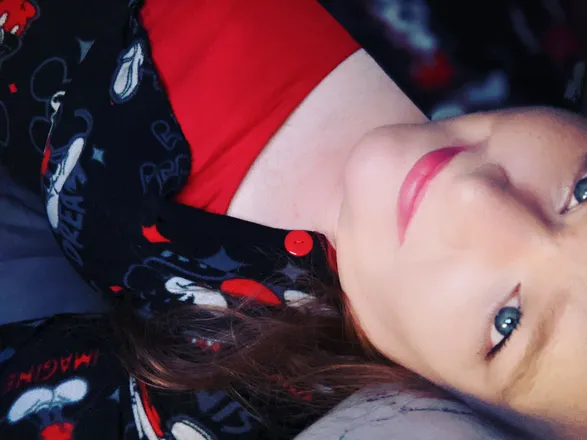 OnlyFans cuenta carinelizabeth header 2
