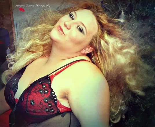 OnlyFans cuenta southerngurl96 header 2