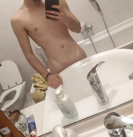 OnlyFans cuenta matti0 header 2