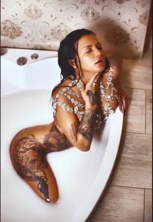 OnlyFans cuenta sashasova666 avatar 1