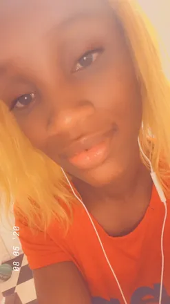 OnlyFans cuenta queenkerah header 2