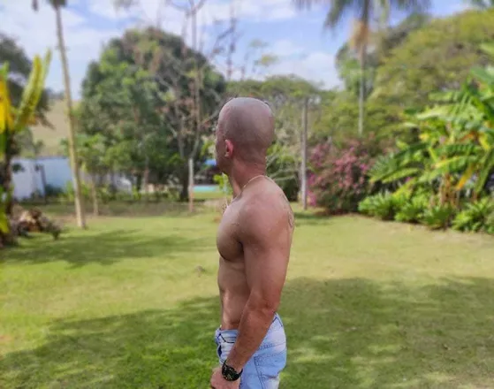 OnlyFans cuenta barneytorreto header 2