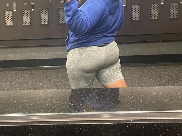 OnlyFans account  dirty_bubbles header 2