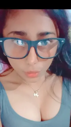 OnlyFans cuenta carolina1221 header 2