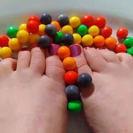 OnlyFans cuenta shaynesfeet header 2