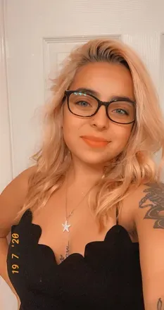 OnlyFans account  u49944072 avatar 1