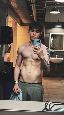 OnlyFans account  max4k avatar 1