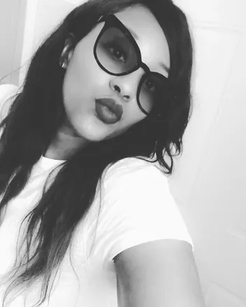 OnlyFans account  emoryroseallen-free header 2