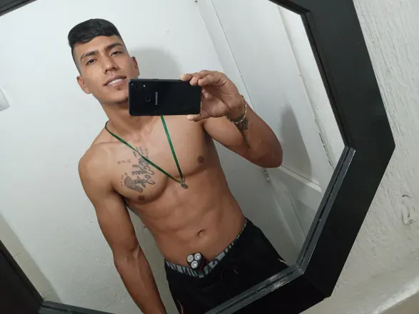 OnlyFans cuenta pumaplaceres avatar 1
