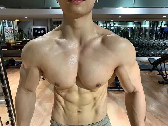 OnlyFans cuenta ajielu888 header 2