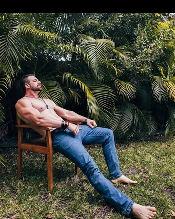 OnlyFans cuenta andrewstarkrb header 2