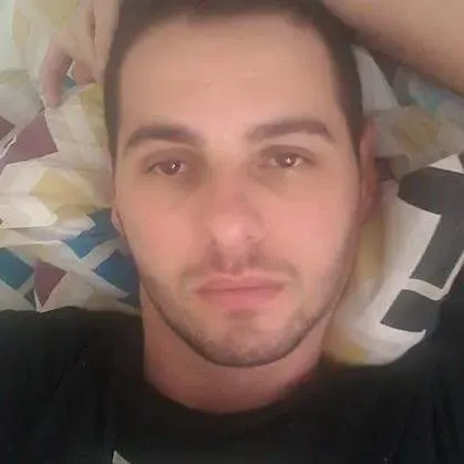 OnlyFans cuenta guibarradas avatar 1