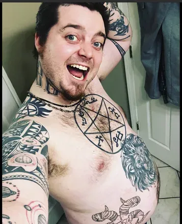 OnlyFans account  gotaugustus avatar 1