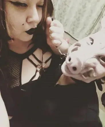 OnlyFans cuenta queenandpig avatar 1