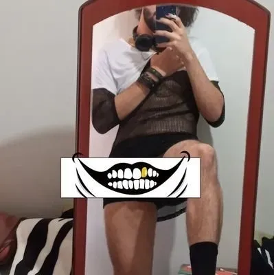 OnlyFans cuenta geekdotado avatar 1