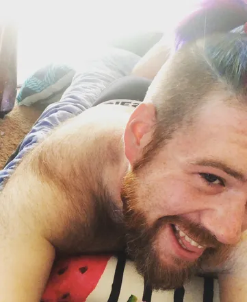 OnlyFans cuenta kelownabearcub header 2