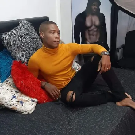 OnlyFans cuenta u104825608 header 2