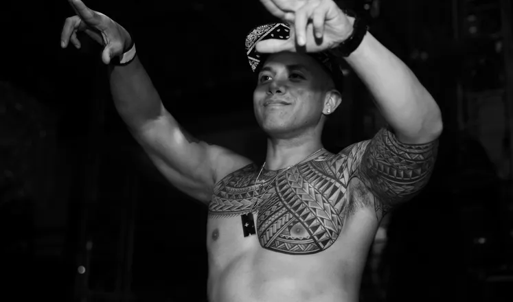 OnlyFans cuenta kimo_cruz header 2