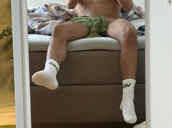 OnlyFans cuenta aemmr header 2