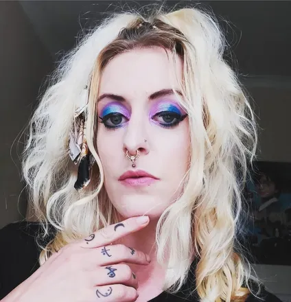 OnlyFans cuenta alice_x_strange avatar 1