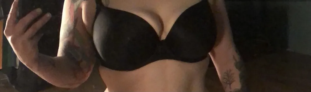 OnlyFans cuenta tammycrates header 2