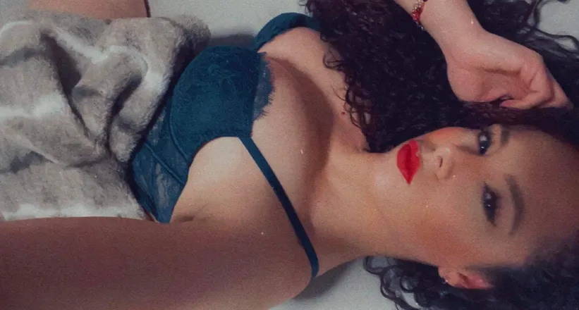 OnlyFans account  vicherry header 2