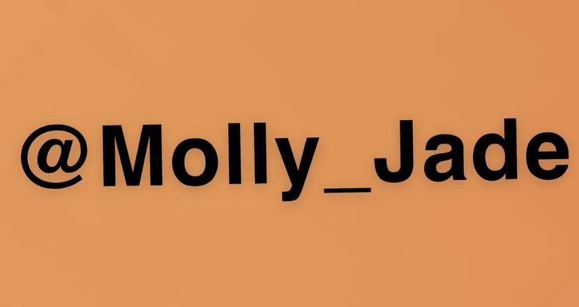 OnlyFans cuenta molly_jade header 2