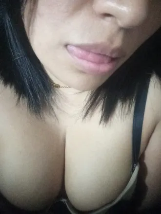 OnlyFans account  89bella header 2