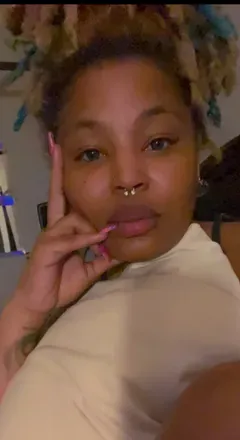 OnlyFans cuenta brownsugaladyred69 avatar 1