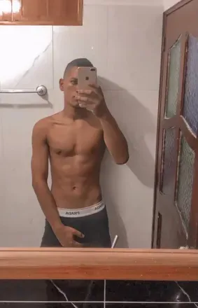 OnlyFans cuenta luiscam21 header 2