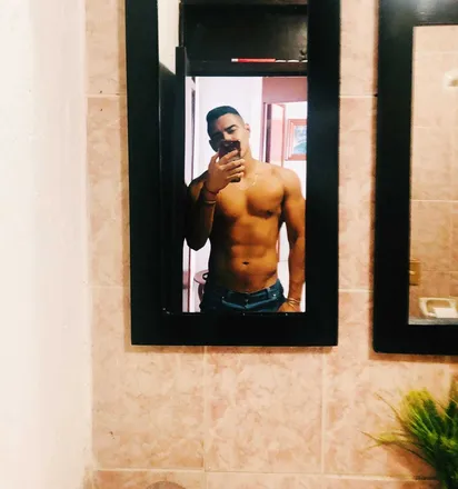 OnlyFans cuenta u185864820 header 2