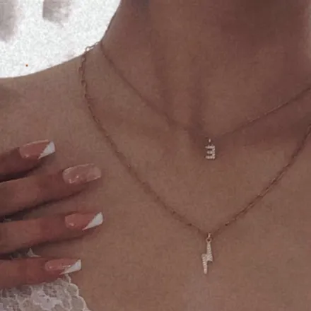 OnlyFans cuenta elliee.ee header 2