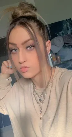 OnlyFans cuenta qu33nof3v3rything avatar 1