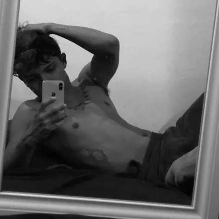 OnlyFans account  alex_20skinny header 2