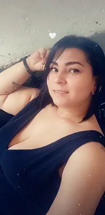 OnlyFans cuenta andreacurvisexy header 2