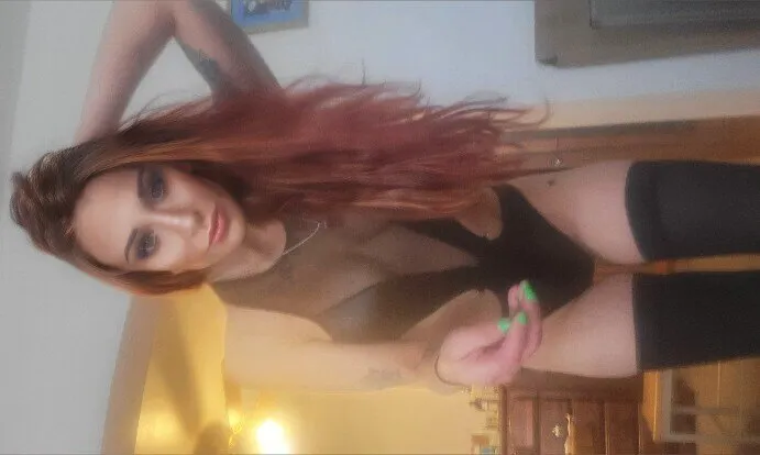 OnlyFans cuenta kendralee05 header 2