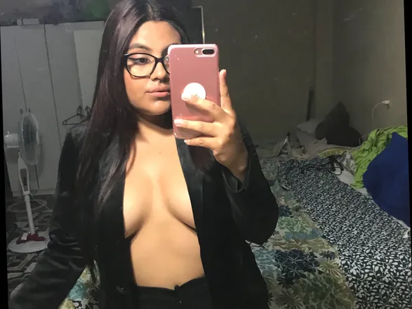 OnlyFans cuenta claudiacenteno header 2