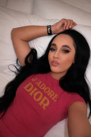 OnlyFans of lightskinsabrina_