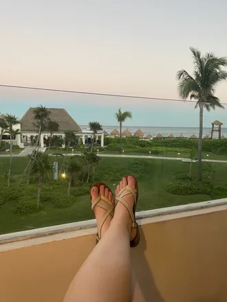OnlyFans cuenta feet_in_nature header 2