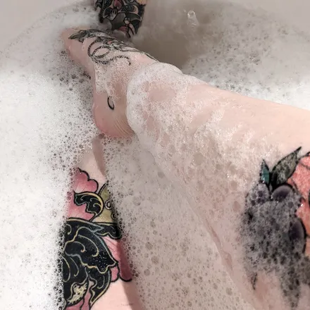OnlyFans cuenta u261802084 header 2