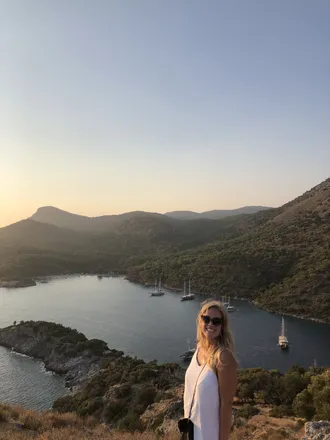 OnlyFans cuenta wanderlustkitten header 2