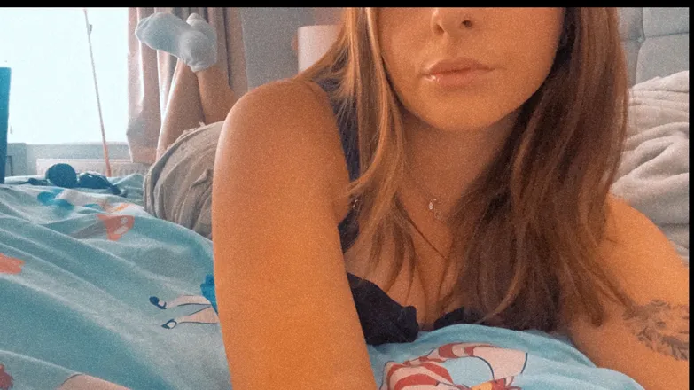 OnlyFans cuenta goddess_louise24 header 2