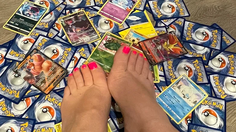 OnlyFans cuenta poke_toes header 2