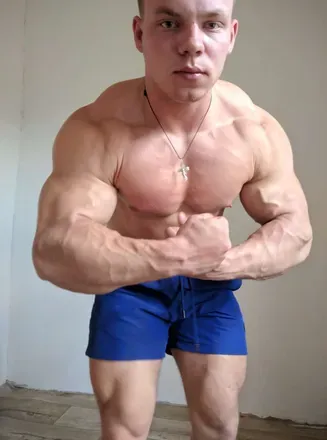 OnlyFans account  ivaniakutin avatar 1