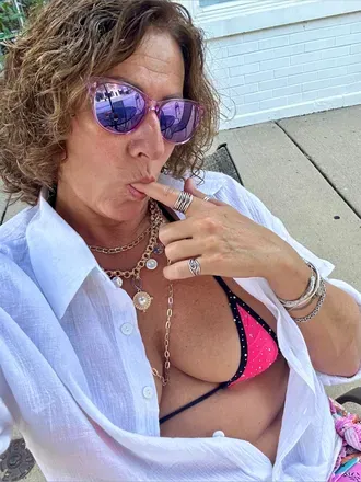 OnlyFans cuenta crazybicouplemw avatar 1