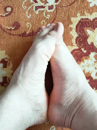 OnlyFans cuenta anonymousfeet92 header 2