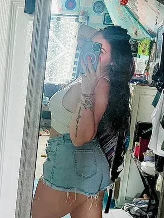 OnlyFans account  luv_rain avatar 1