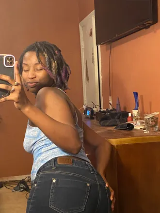 OnlyFans account  smooth_slanger21 header 2
