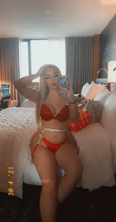 OnlyFans cuenta arianabankz96 avatar 1